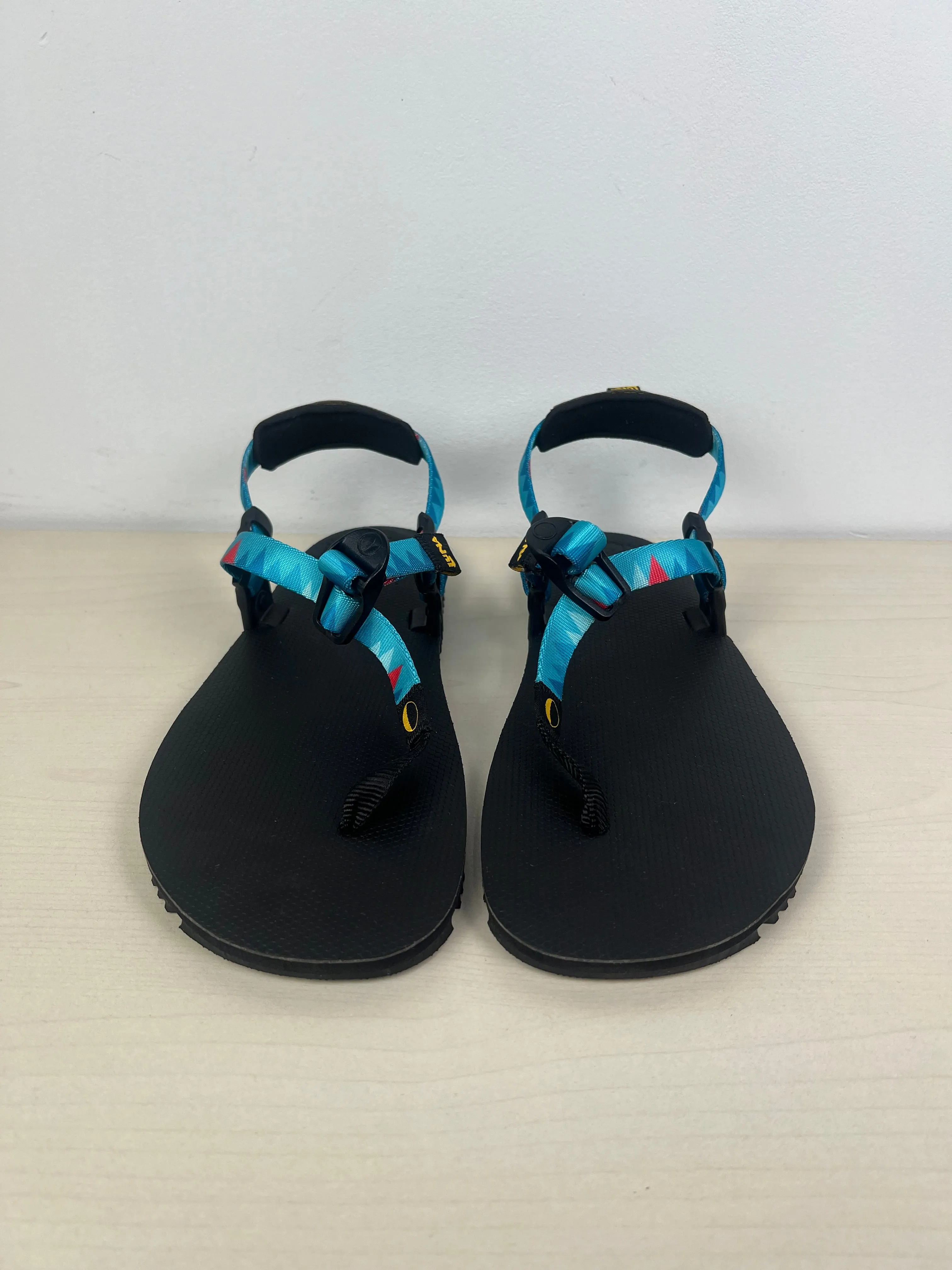 Black & Blue Sandals Sport LUNA, Size 7