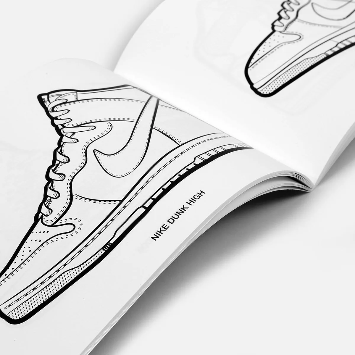 Colorways COLORWAYS - A SNEAKER COLORING BOOK