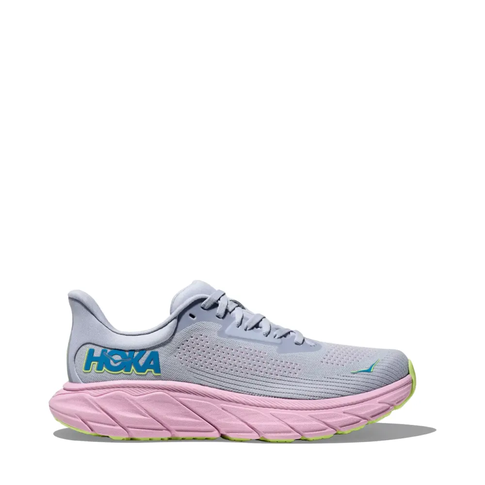 Hoka Women's Arahi 7 Sneaker in Gull/Pink Twilight