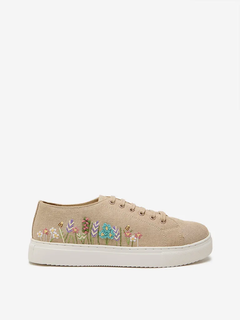 LUNA BLU Beige Floral Embroidered Sneakers