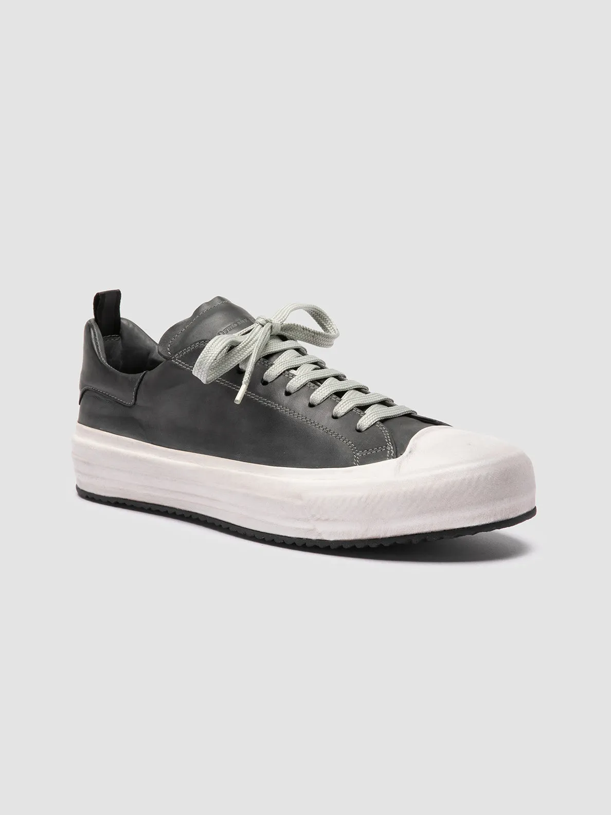 MES DD 001 - Grey Leather Low Top Sneakers