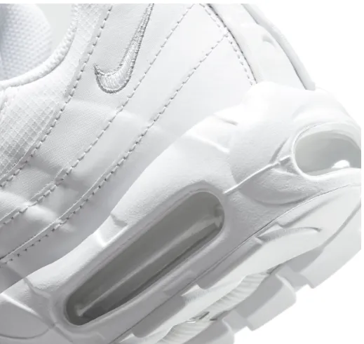 Nike Air Max 95 Essential shoes