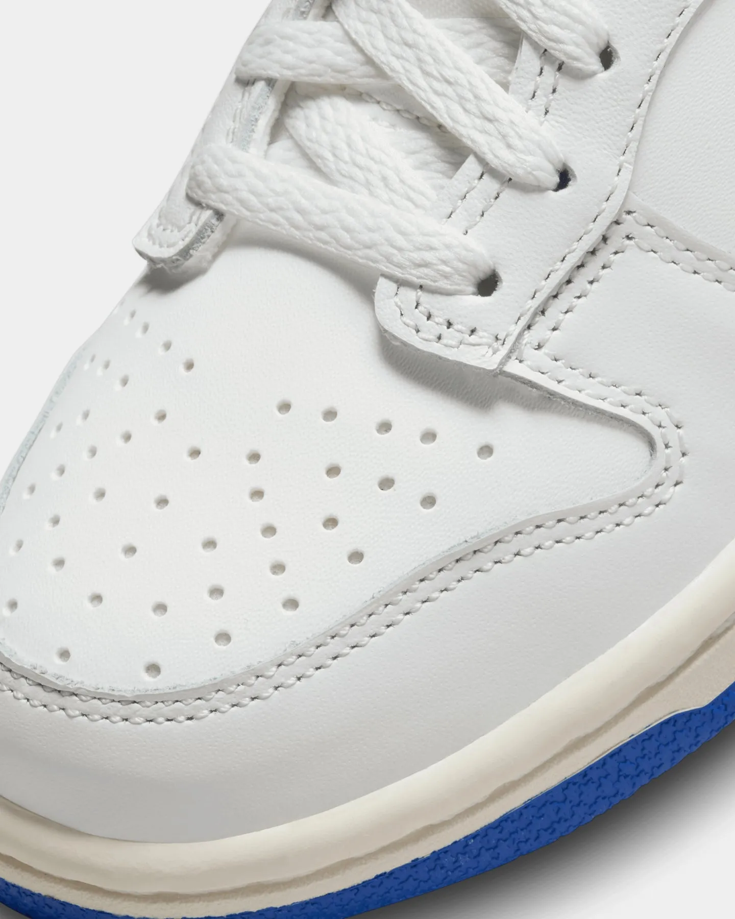 Nike Kids' Dunk Low "White Royal" (GS) Summit White/Hyper Royal