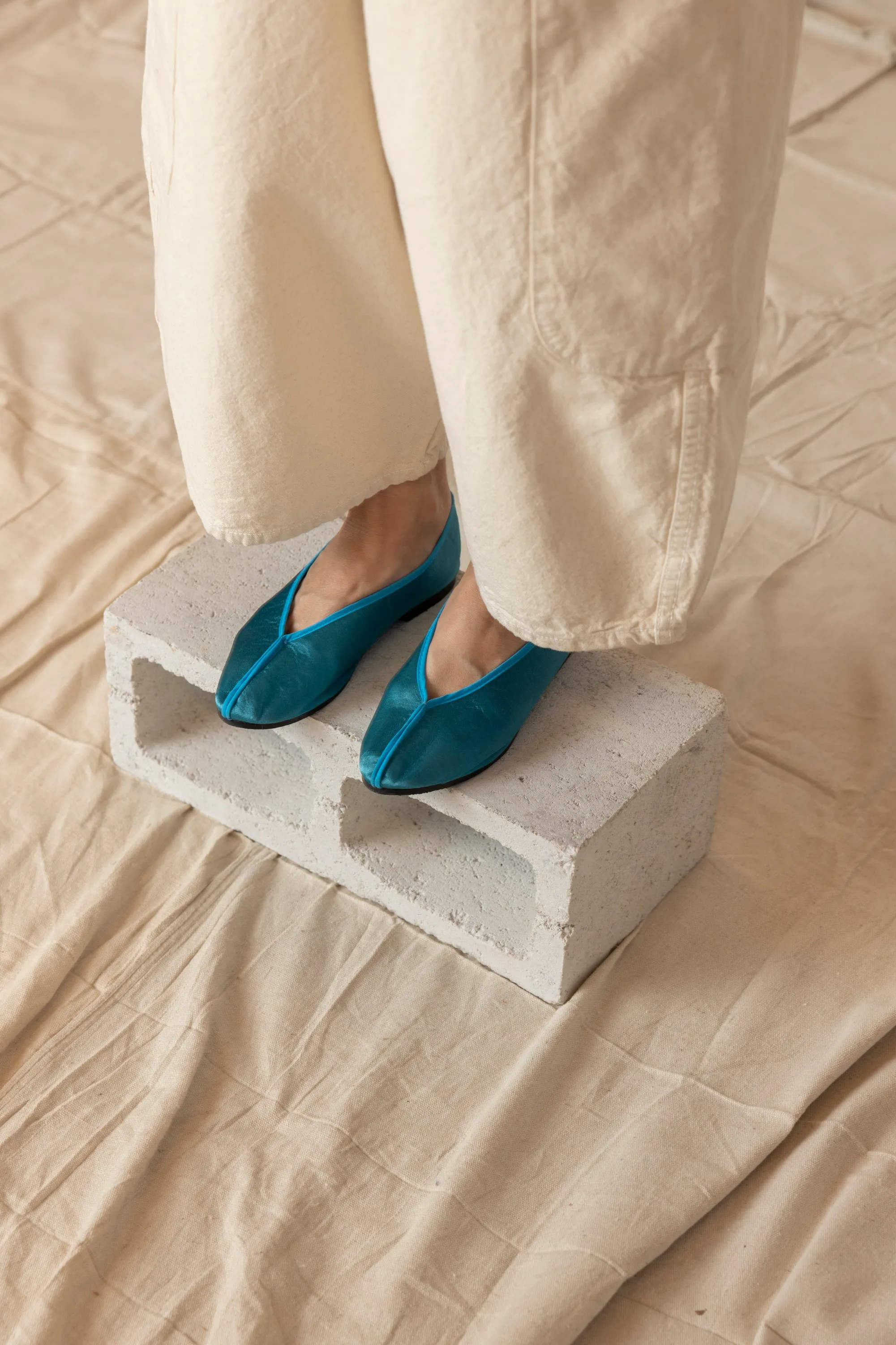 Satin Theater Shoes - Turquoise