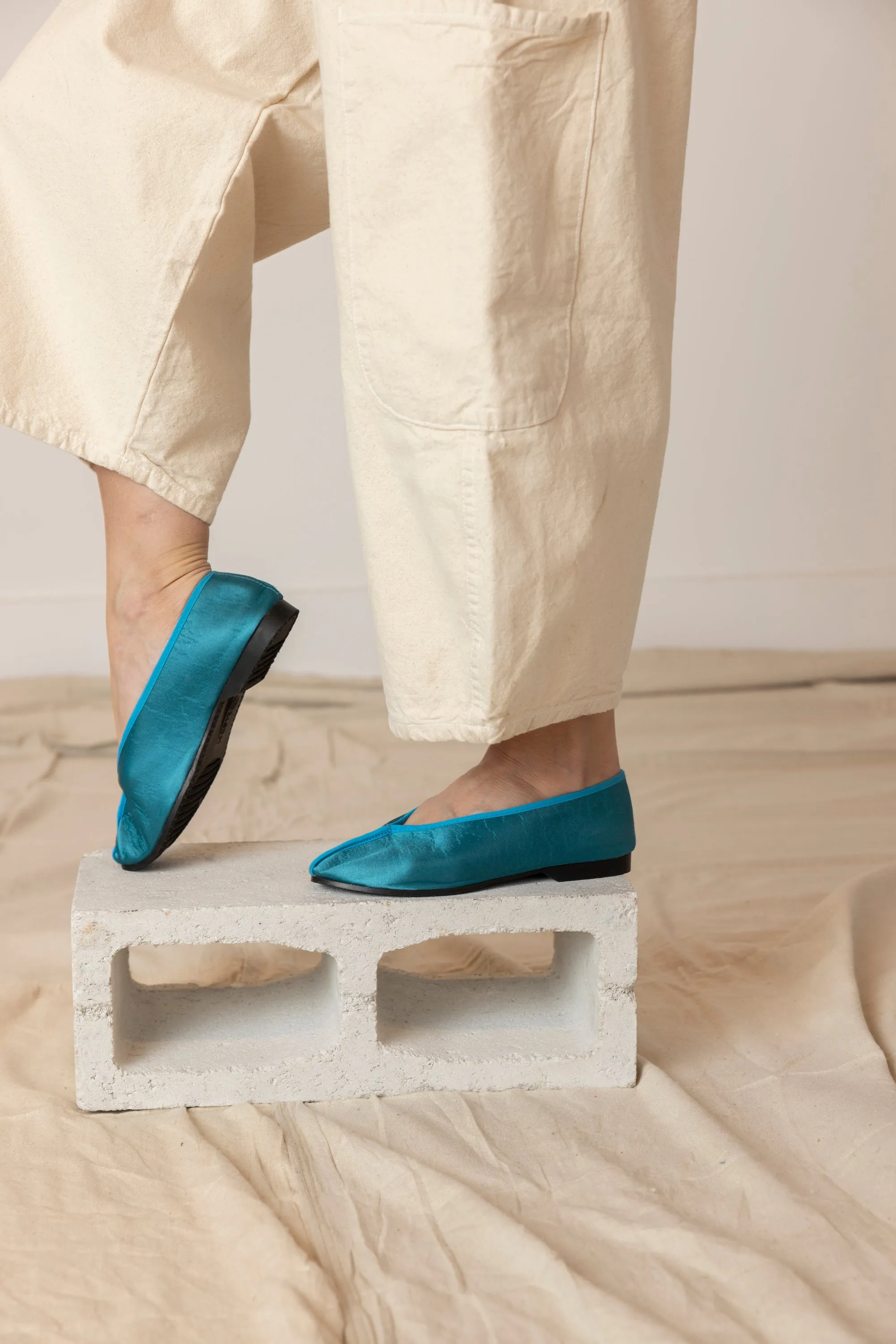 Satin Theater Shoes - Turquoise