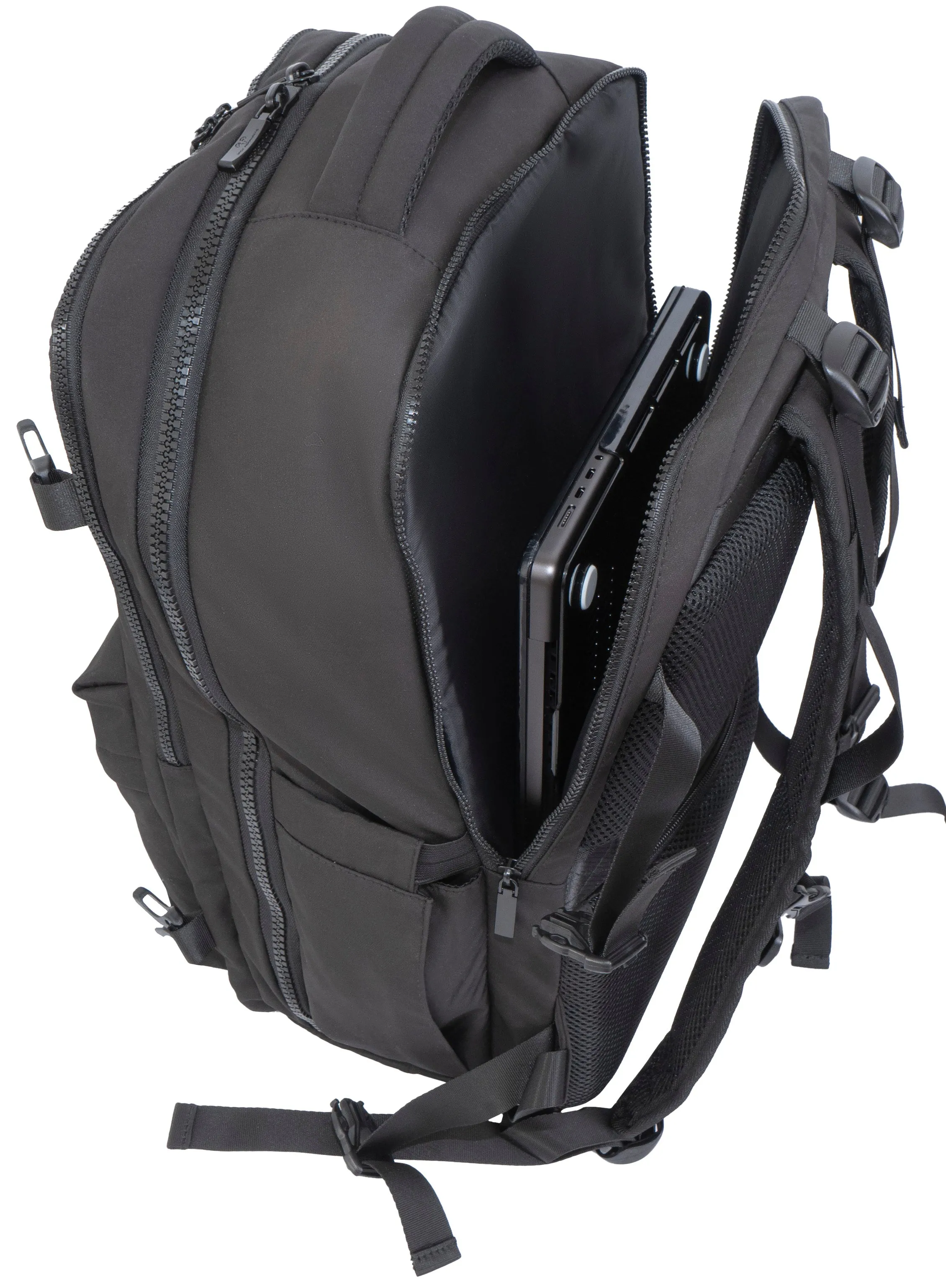 The Jackson | 19-In Nylon Travel Backpack with Shoe Compartment